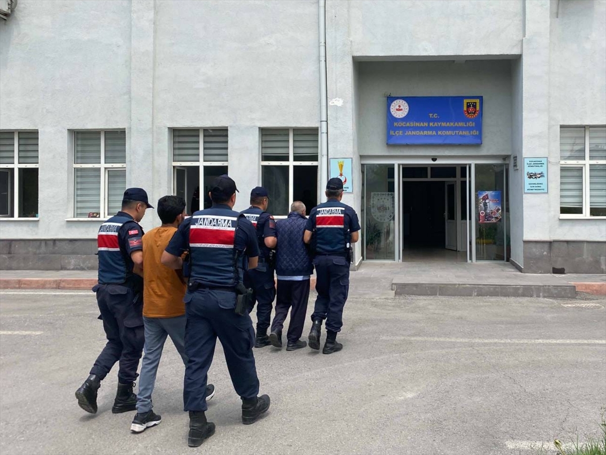 Kayseri'de DEAŞ Operasyonu: İki Şüpheli Gözaltında