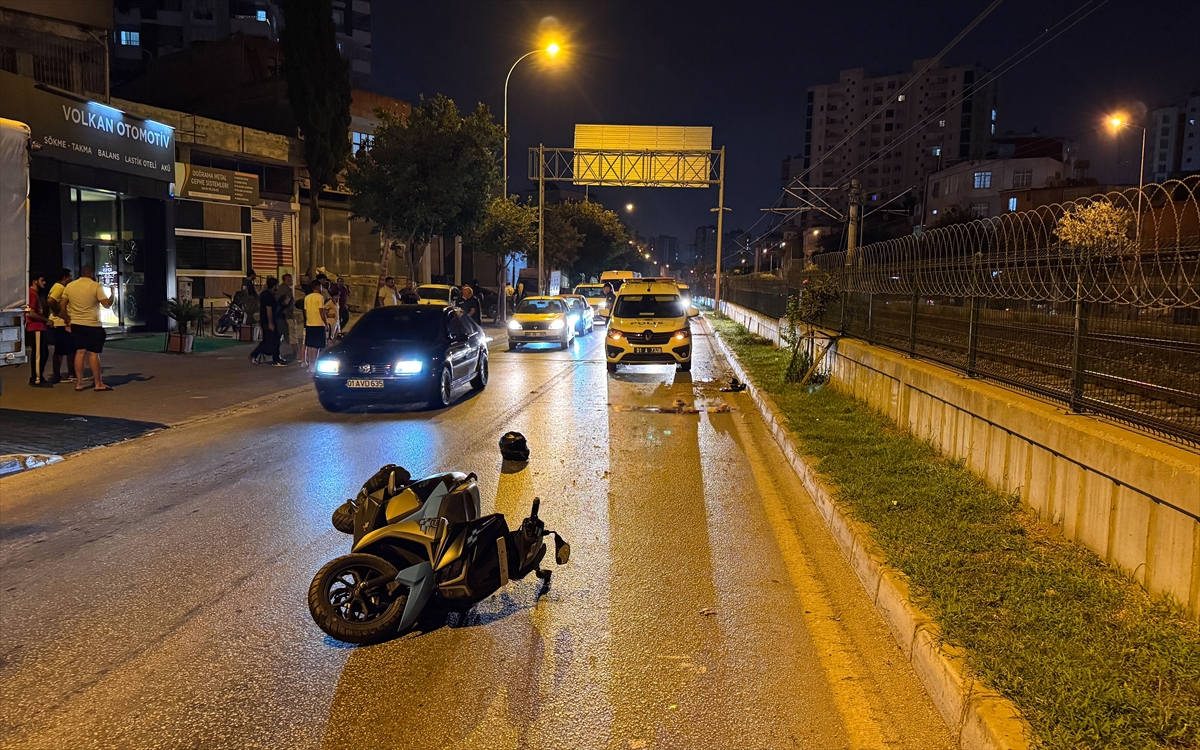 Adana'da Trafik Kazası Faciası: Motosikletteki Yolcu Hayatını Kaybetti