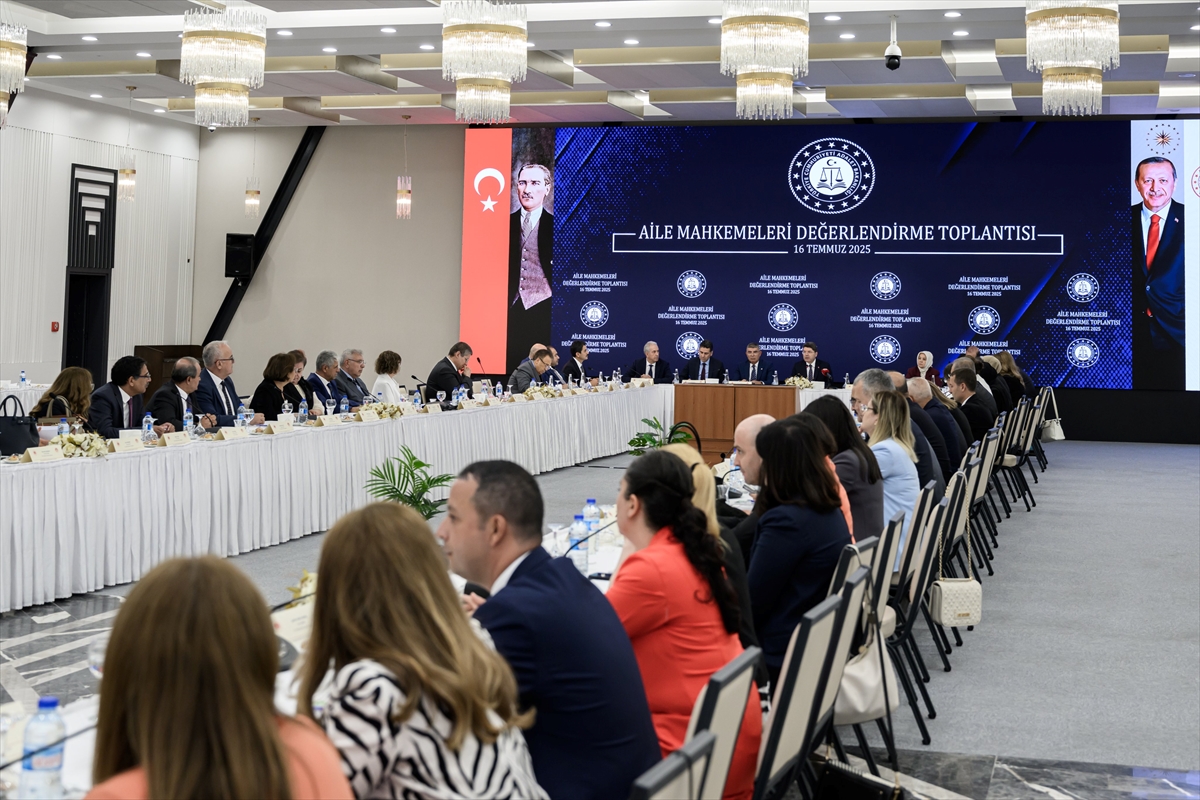 Aile Mahkemeleri İçin Stratejik Toplantı: Yeni Adımlar Belirlendi