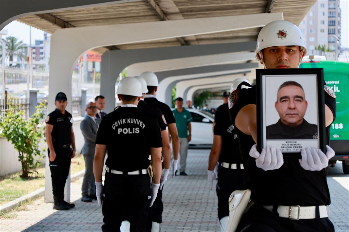 Mersin'de Görev Başında Rahatsızlanan Polis Memuru Selçuk Peker'in Acı Kaybı