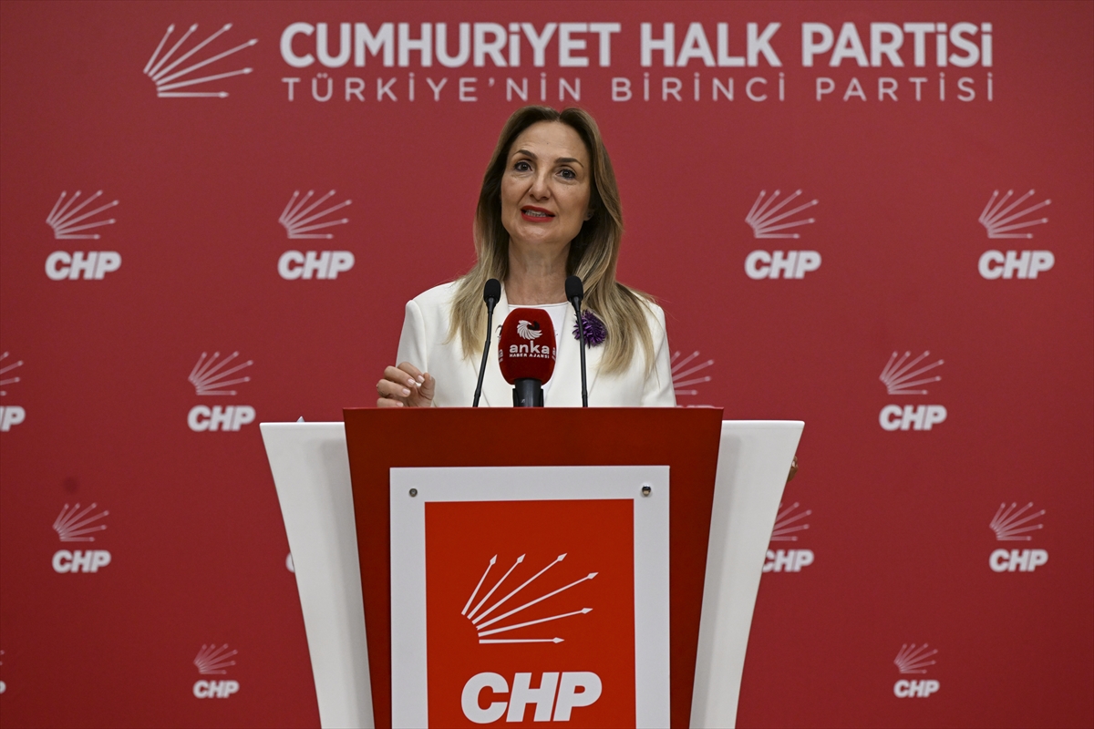Nazlıaka'dan Yarım Zamanlı Çalışma Yönetmeliğine Tepki