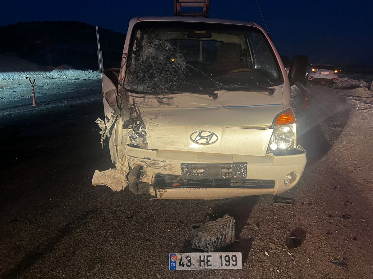 Balıkesir'de Şok Zincirleme Kaza: 1 Ölü, 7 Yaralı