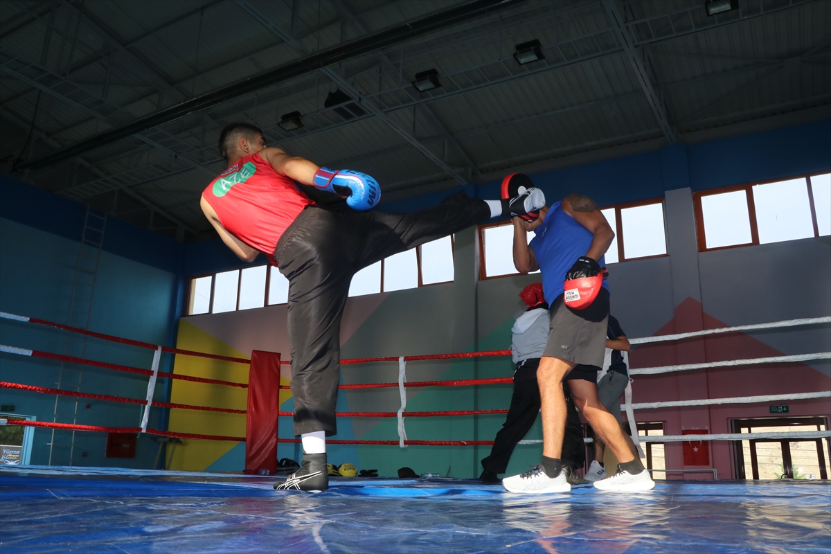 Savate Milli Takımları Dünya Şampiyonası İçin İddialı Hazırlık Yapıyor