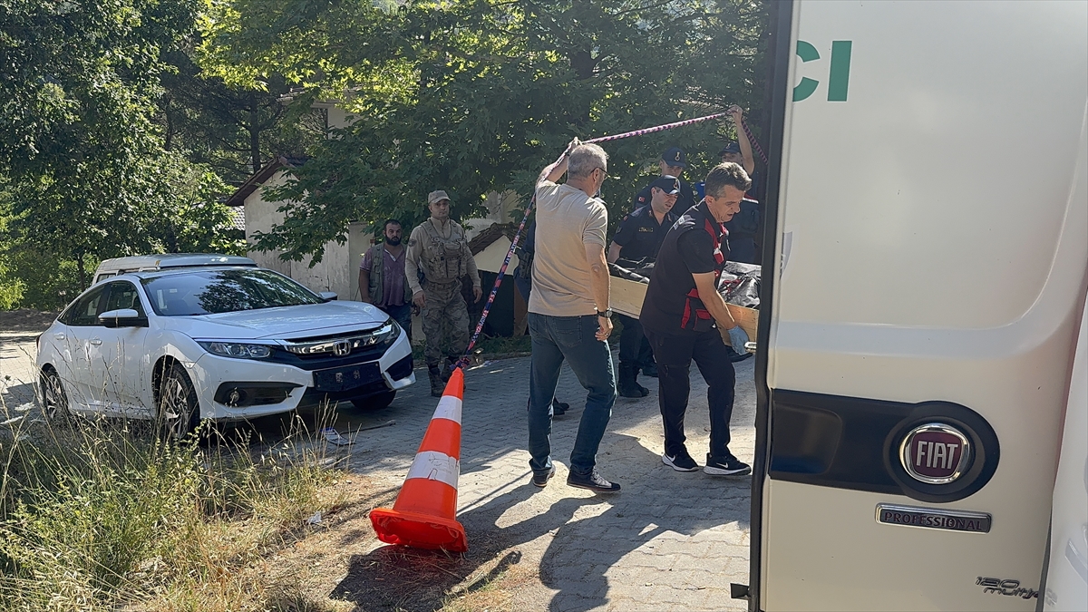 Yalova'da Miras Anlaşmazlığı Cinayetle Sonuçlandı: Kardeş Katliamı