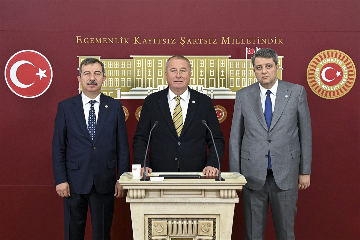 İYİ Parti'den Anayasa Mahkemesi Eleştirisi: Yasa Düzenlemeleri Neden Gecikiyor?