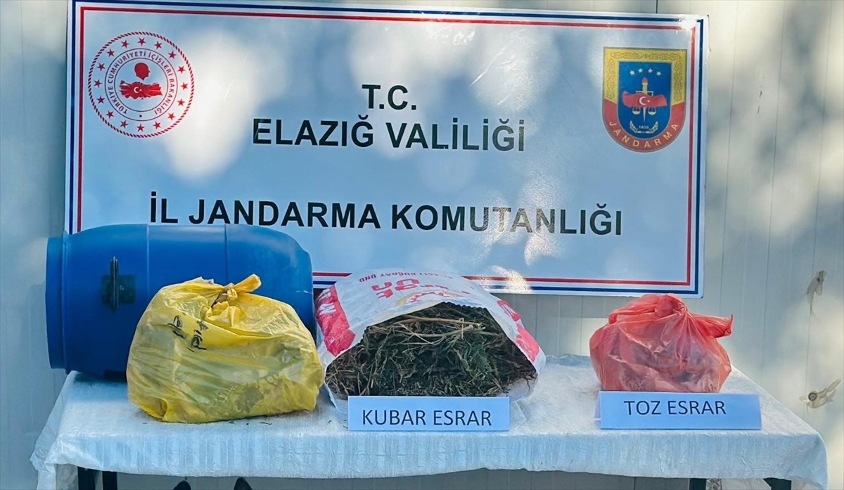 Elazığ'da Uyuşturucu Kaçakçılığına Ağır Darbe: Kenevir ve Esrar Ele Geçirildi