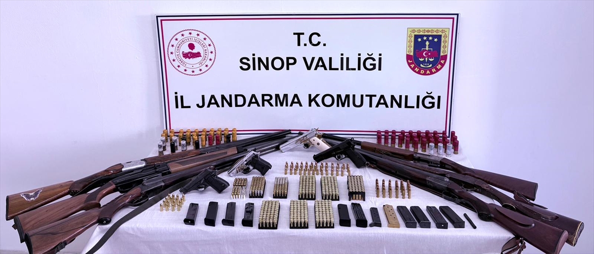 Sinop'ta Büyük Silah Kaçakçılığı Operasyonu Başarıyla Tamamlandı