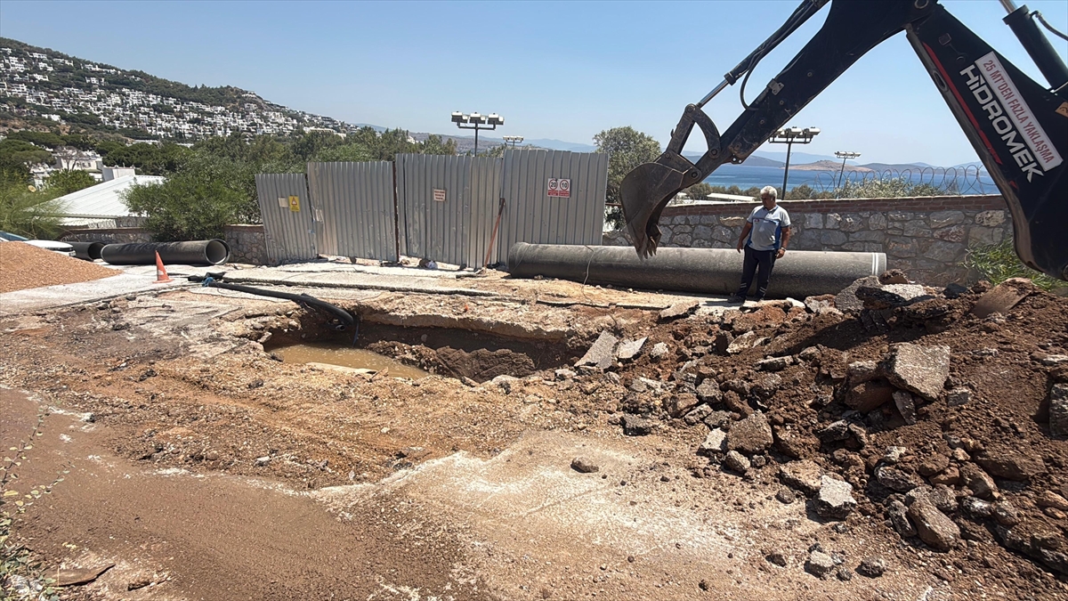 Bodrum'da İsale Hattı Patlaması Büyük Su Baskınlarına Yol Açtı