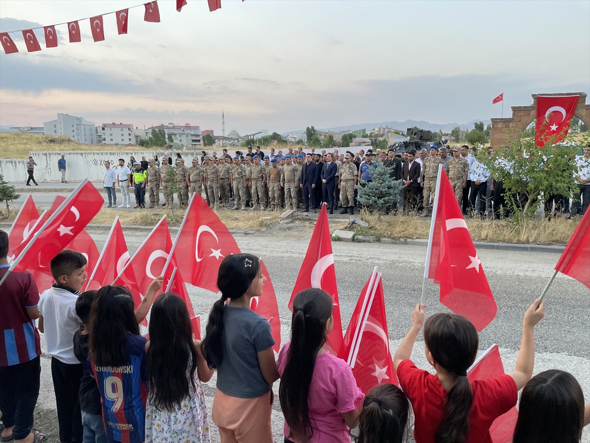 Binbaşı Arslan Kulaksız'ın Anısına Malazgirt'te Duygusal Tören