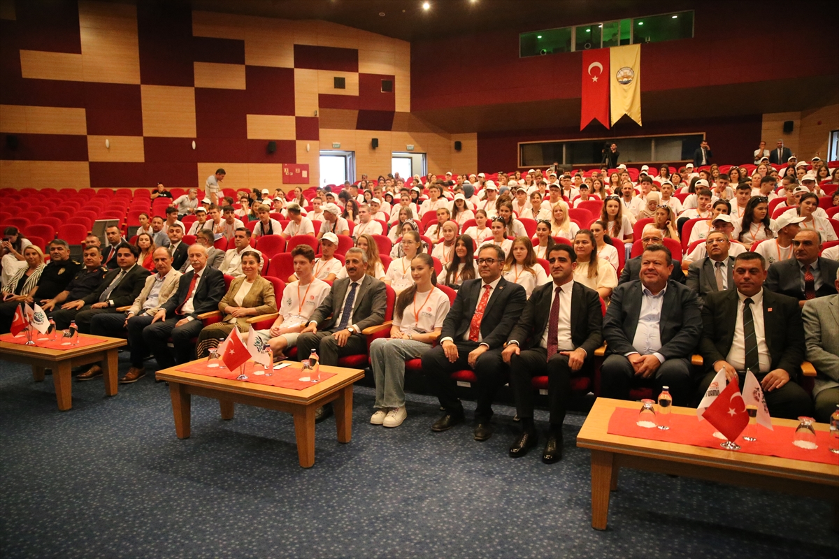 Edirne'de Balkan Gençlik Buluşmaları Yaz Kampı Renkli Başladı