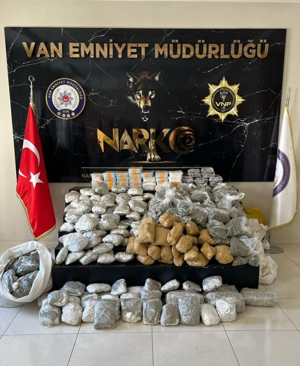 Van Emniyeti Büyük Uyuşturucu Operasyonuna İmza Attı