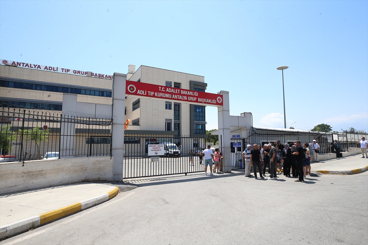 Antalya'da Kaza Sonucu Hayatını Kaybeden Üniversite Öğrencisi Toprağa Verildi