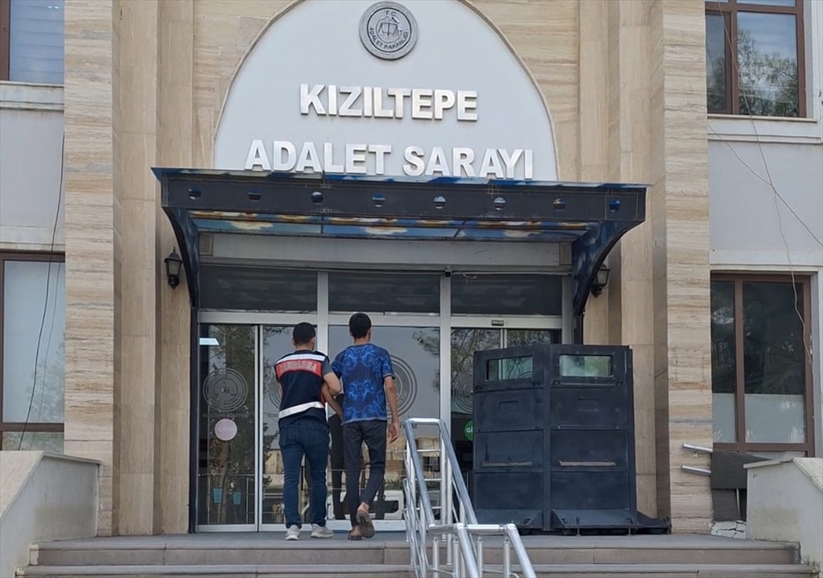 Mardin'de Anız Yangınına Karışan Genç Yakalandı