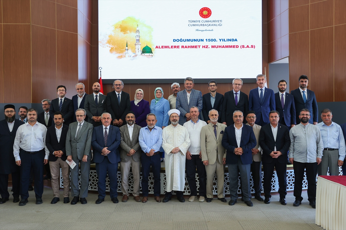Diyanet Başkanı Erbaş Mevlid-i Nebi'nin 1500. Yılına Dikkat Çekti