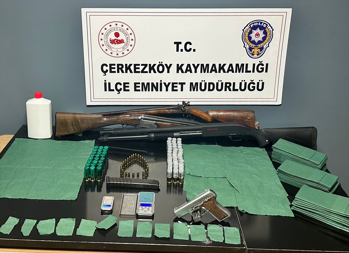 Tekirdağ'da Geniş Kapsamlı Operasyon: Ruhsatsız Silah ve Uyuşturucu Suçlarına Ağır Darbe