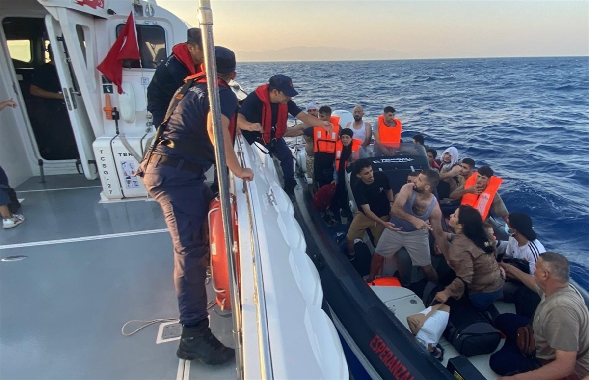 Muğla Sahillerinde 39 Göçmen Kurtarıldı