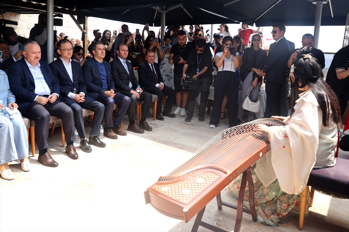 Kapadokya'da Çin Kültürüne Yolculuk: Kaligrafi ve Resim Sergisi ile Başladı
