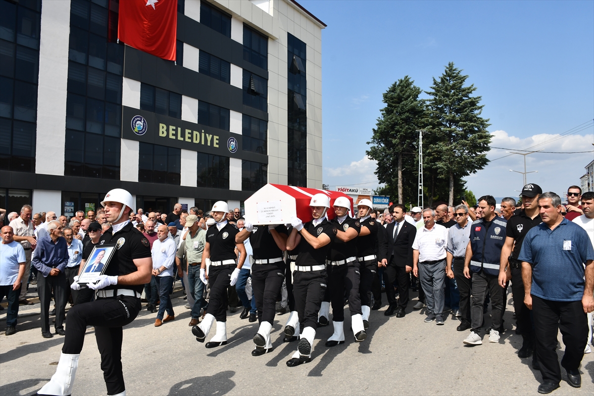 Eski Milletvekili Suat Binici Vezirköprü'de Anıldı