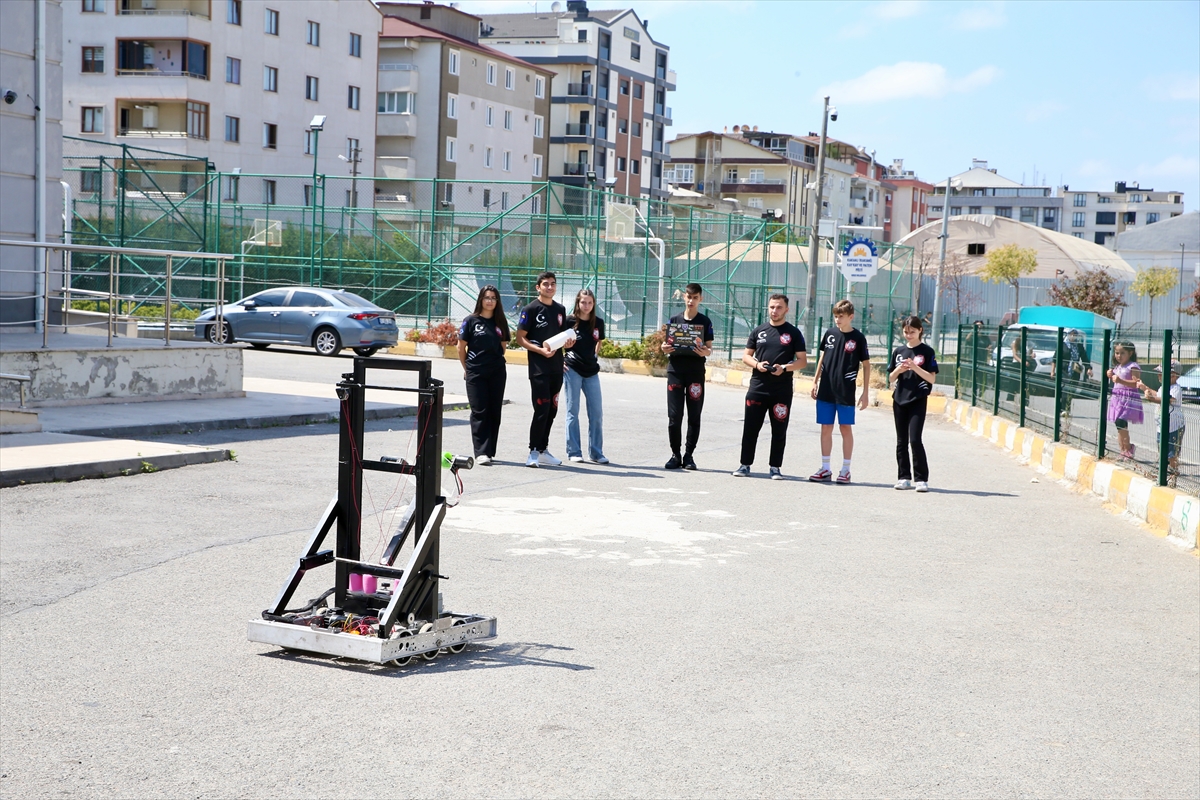 Kocaelili Genç Robotik Takımı Gözünü ABD'ye Dikti