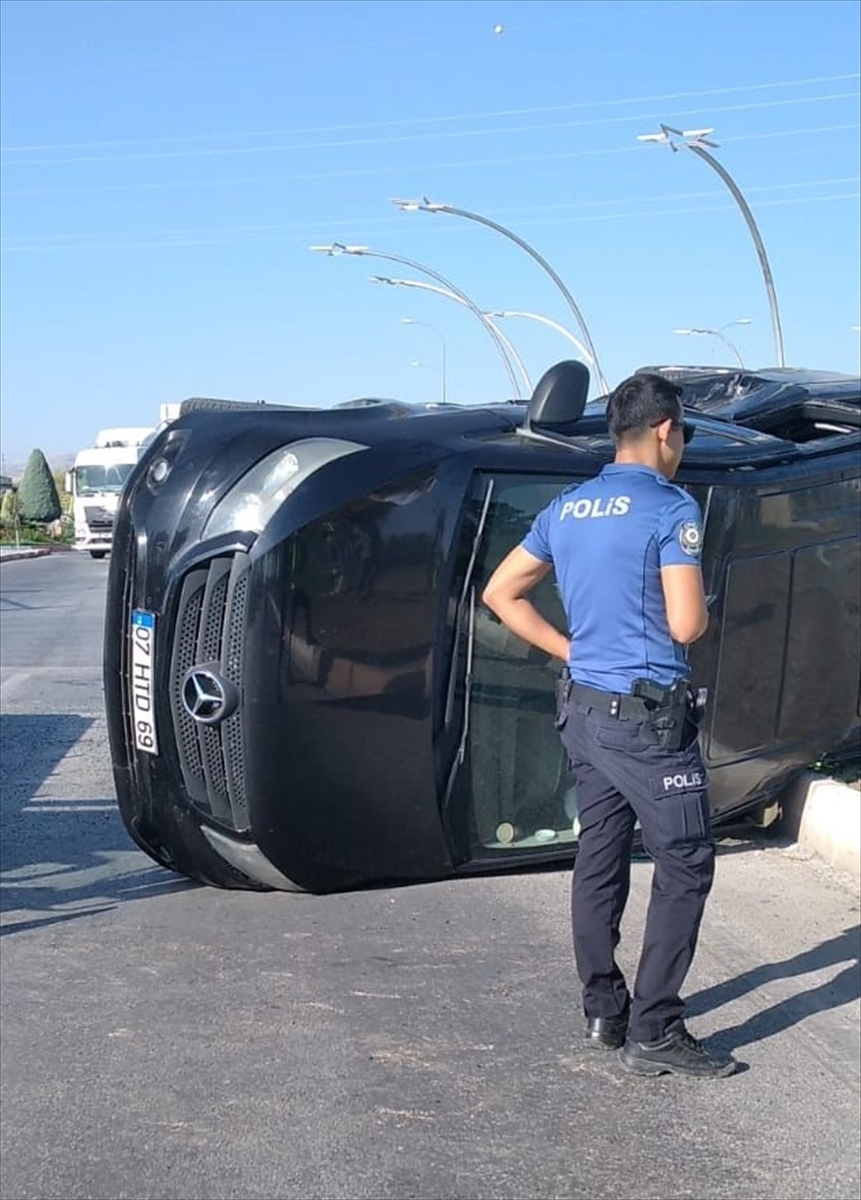 Karaman'da Trafik Kazası Turistleri Yaraladı