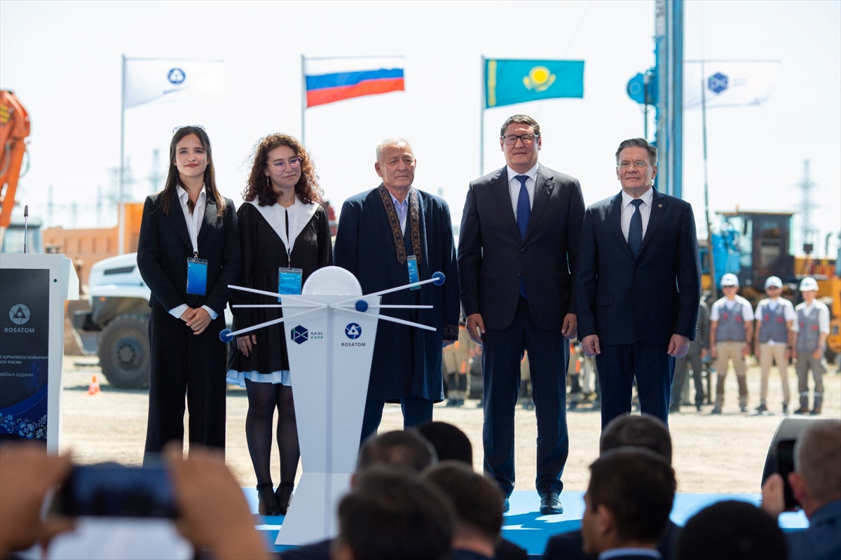 Kazakistan'ın İlk Nükleer Santrali İçin İnşaat Çalışmaları Başladı