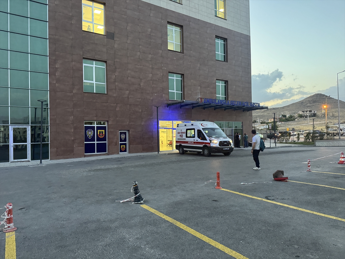 Niğde'de Silahlı Saldırı Şoku Küçük Çocuk Hastanede