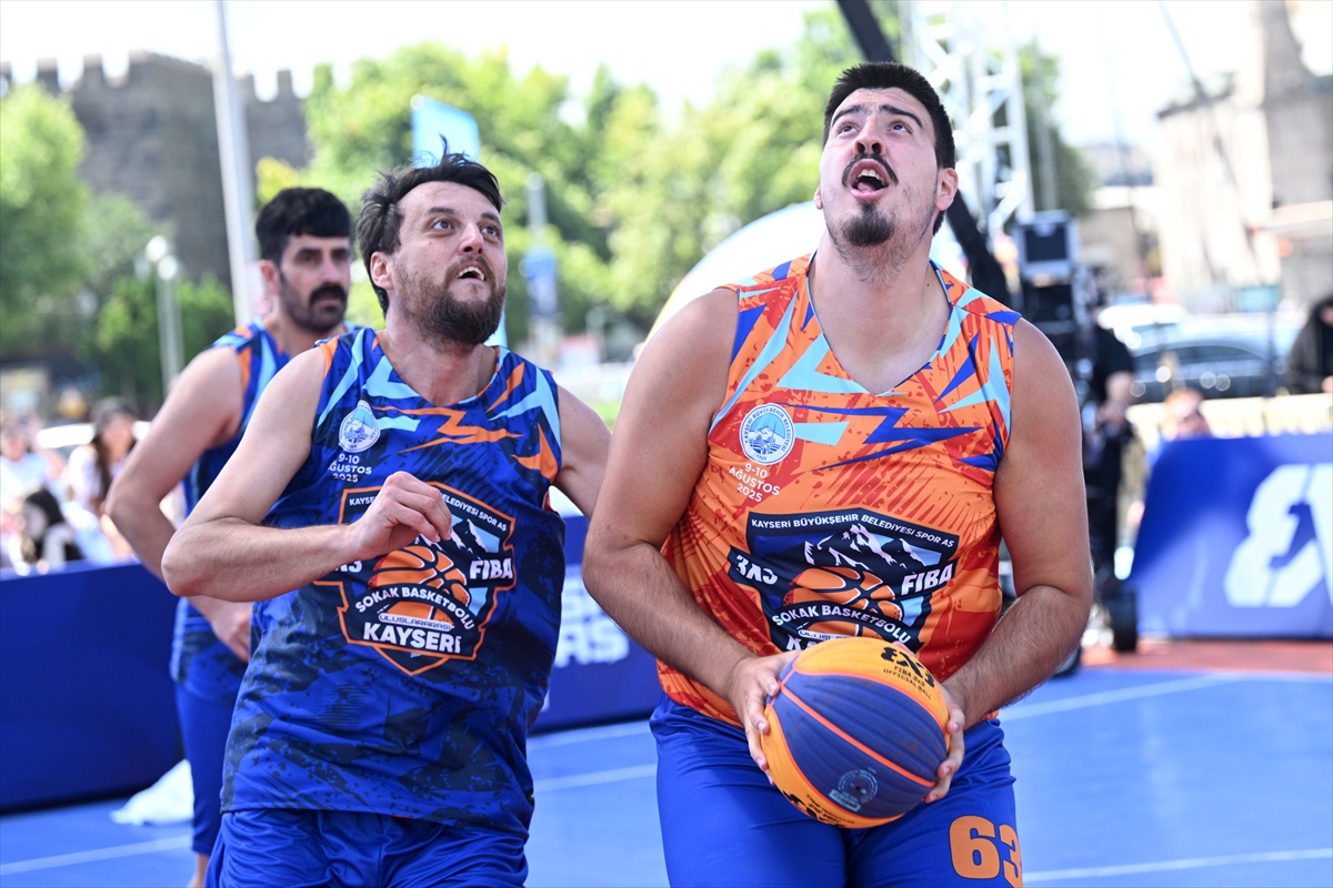 Kayseri'de Heyecan Başladı FIBA 3x3 Lite Quest Turnuvası Nefes Kesti