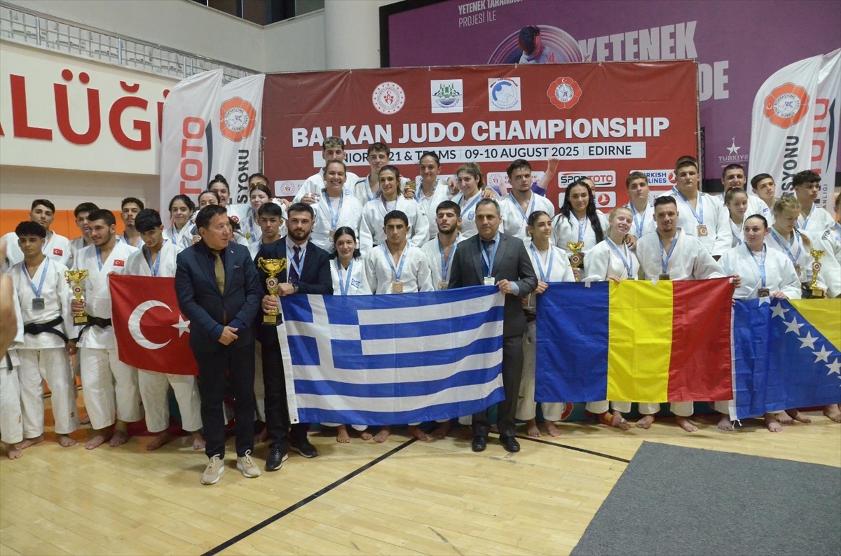 Edirne Judo Arenasında Heyecan Doruktaydı 21 Yaş Altı Balkan Şampiyonası'nda Türkiye Zirveye Yakın