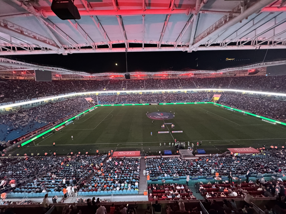 Trabzonspor Sezonu Görkemli Etkinliklerle Açtı