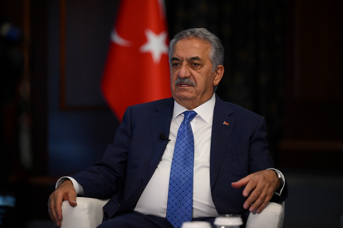 AK Parti'den Yeni Anayasa Çağrısı ve Darbe Karşıtı Vurgular
