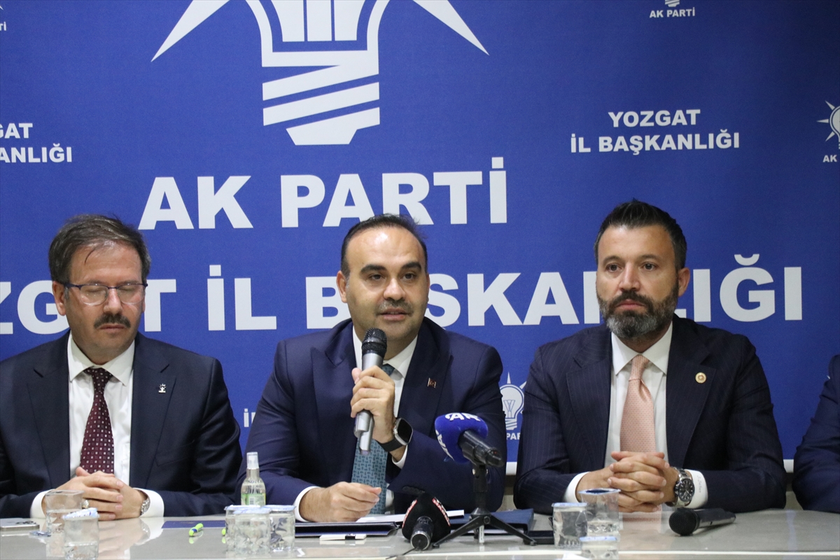 Bakan Kacır Yozgat'ta Sanayi ve Teknoloji Atılımlarını Anlattı