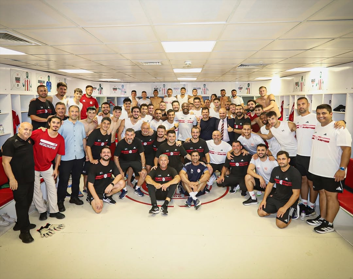 Antalyaspor'un Süper Lig'de İki Haftadır Süren Başarısı Devam Ediyor