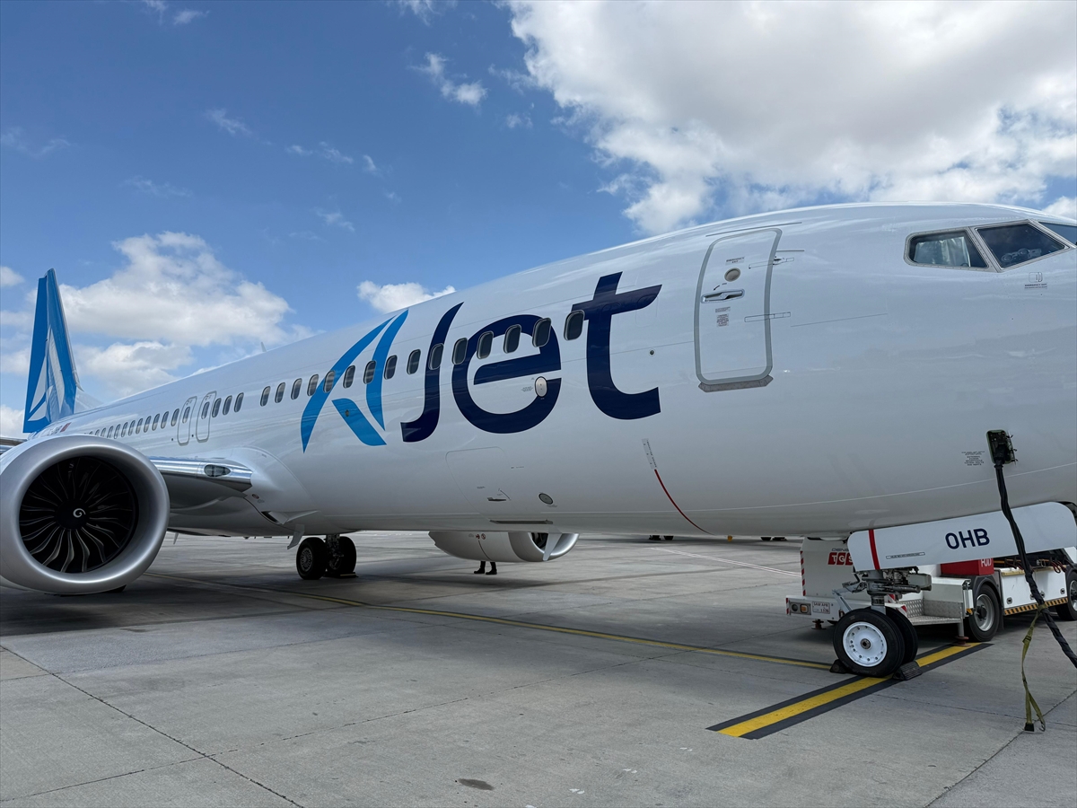 AJet'in Filosu Yeni Boeing 737-8 MAX ile Güçleniyor