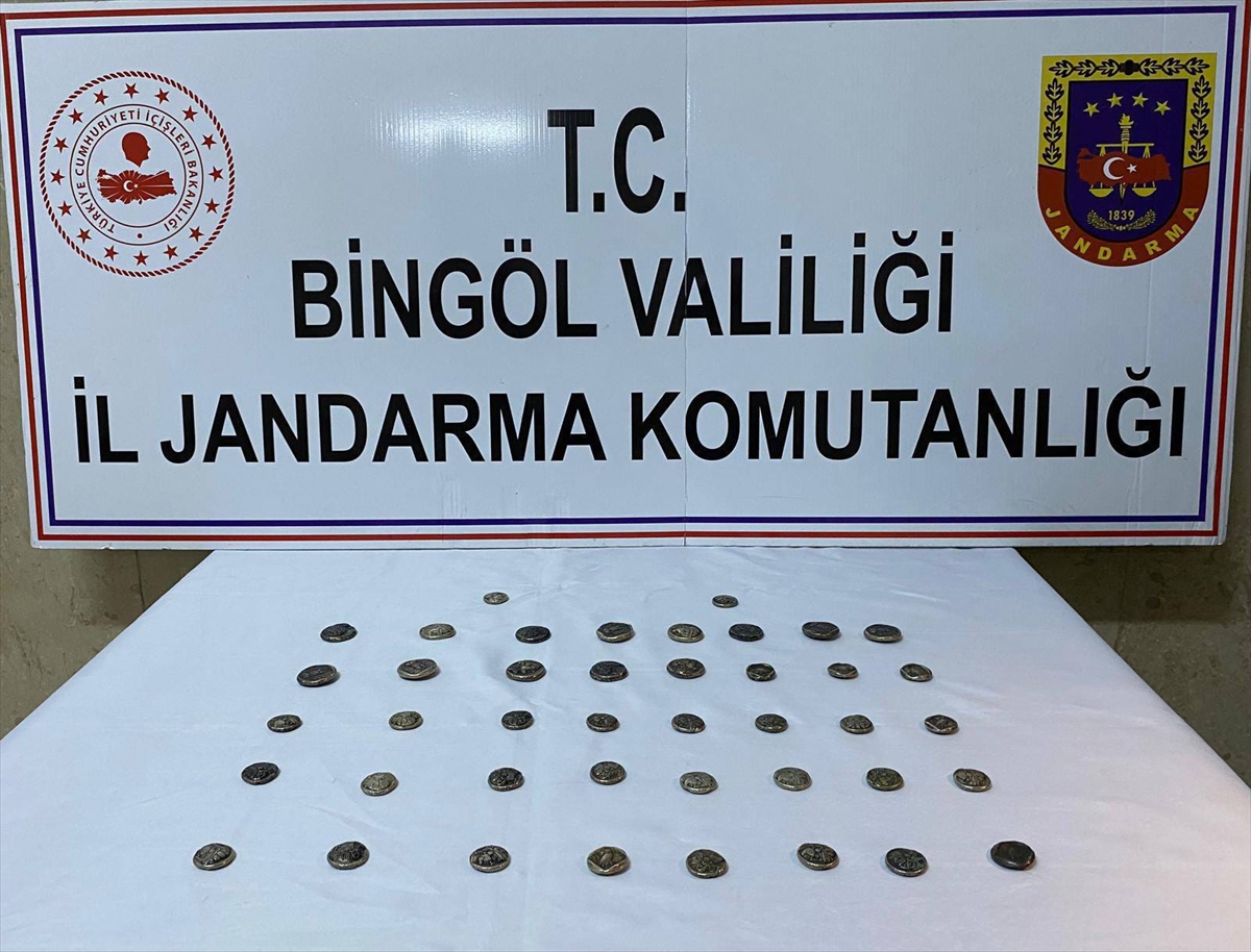 Bingöl'de Tarihi Ticaret: Roma ve Bizans Sikkeleri Ele Geçirildi