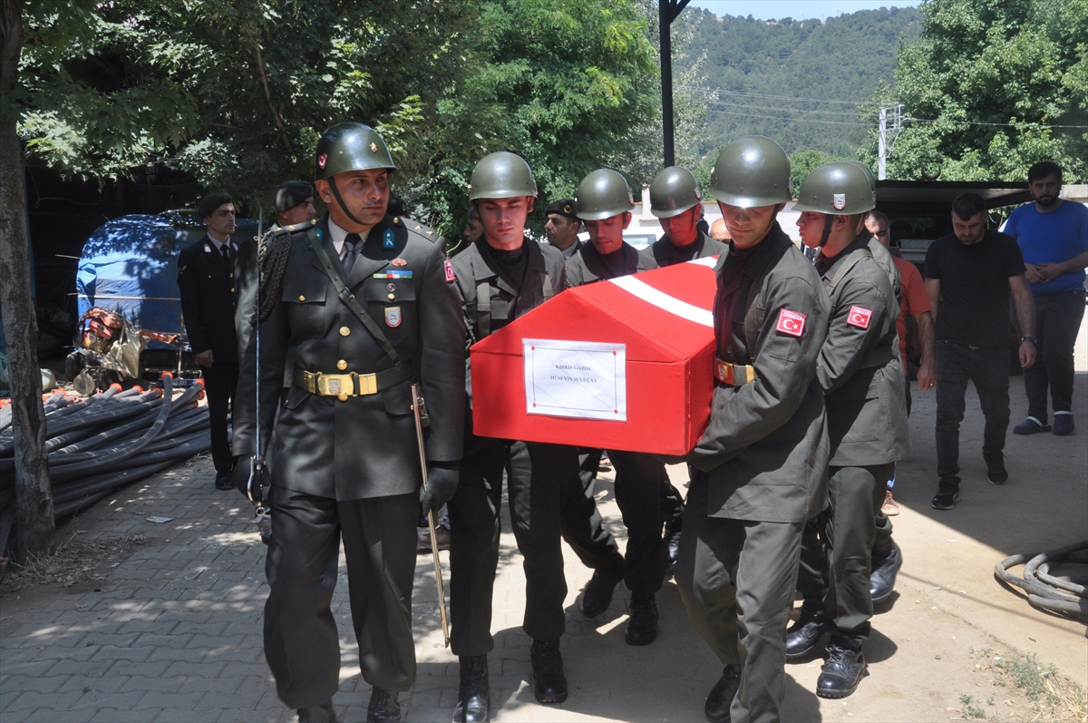 İzmir'de Veda: Kıbrıs Gazisi Hüseyin Suluçay'a Son Görev