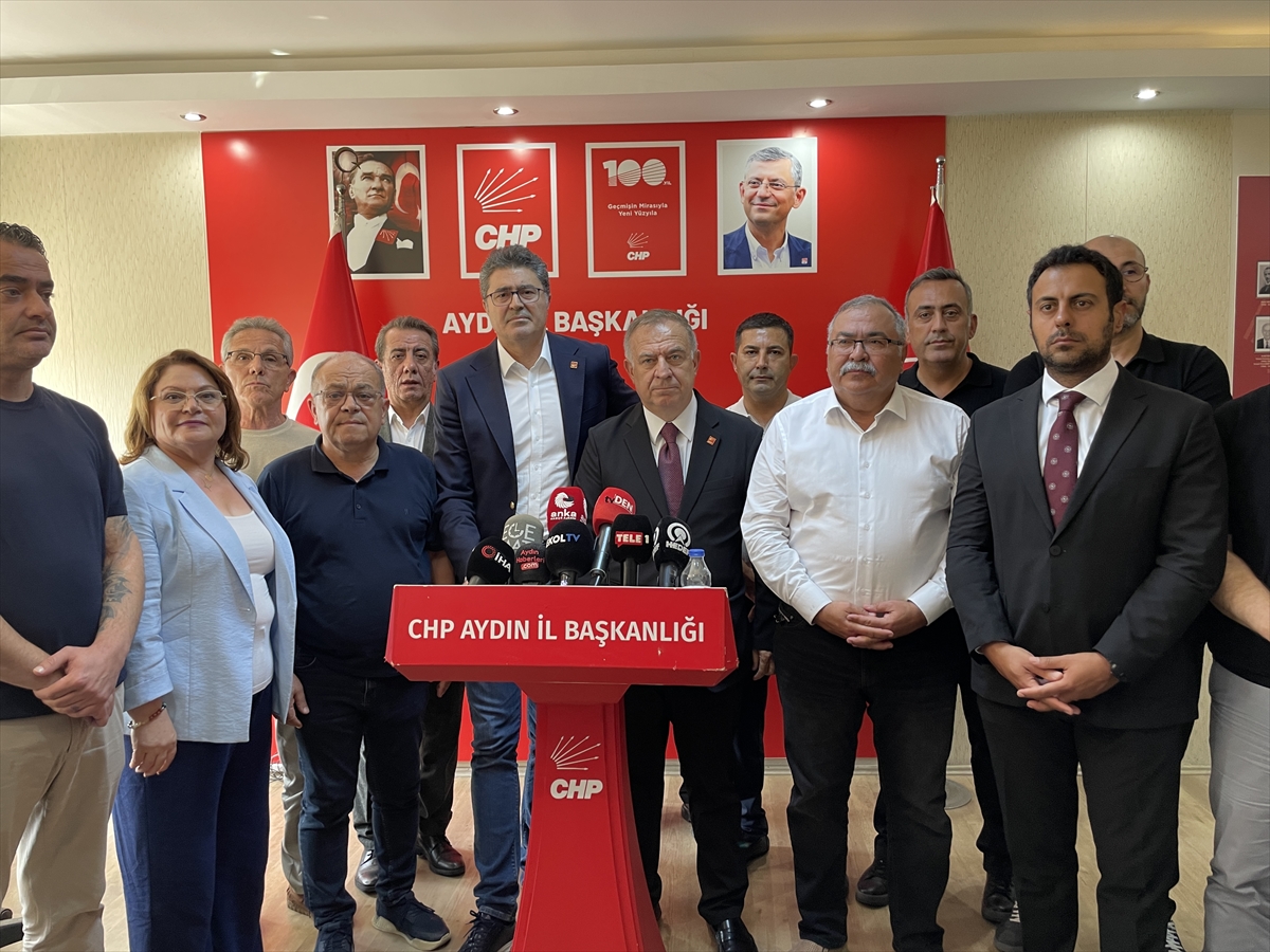 CHP Liderleri Zeybek ve Aytekin Aydın'da Stratejik Toplantıya Katıldı