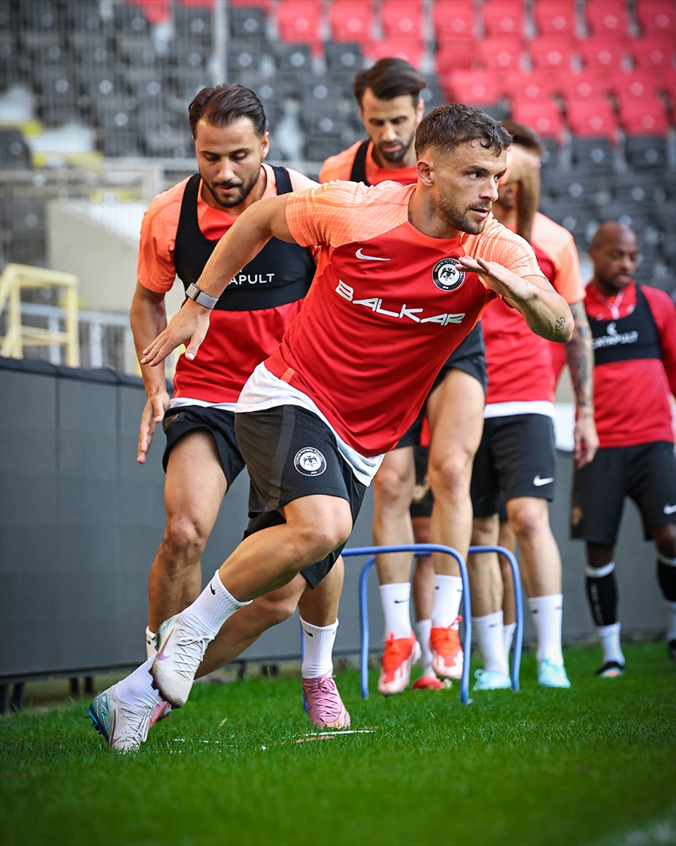 Çorum FK'nin Adana Demirspor Karşısındaki Zorlu Sınavı