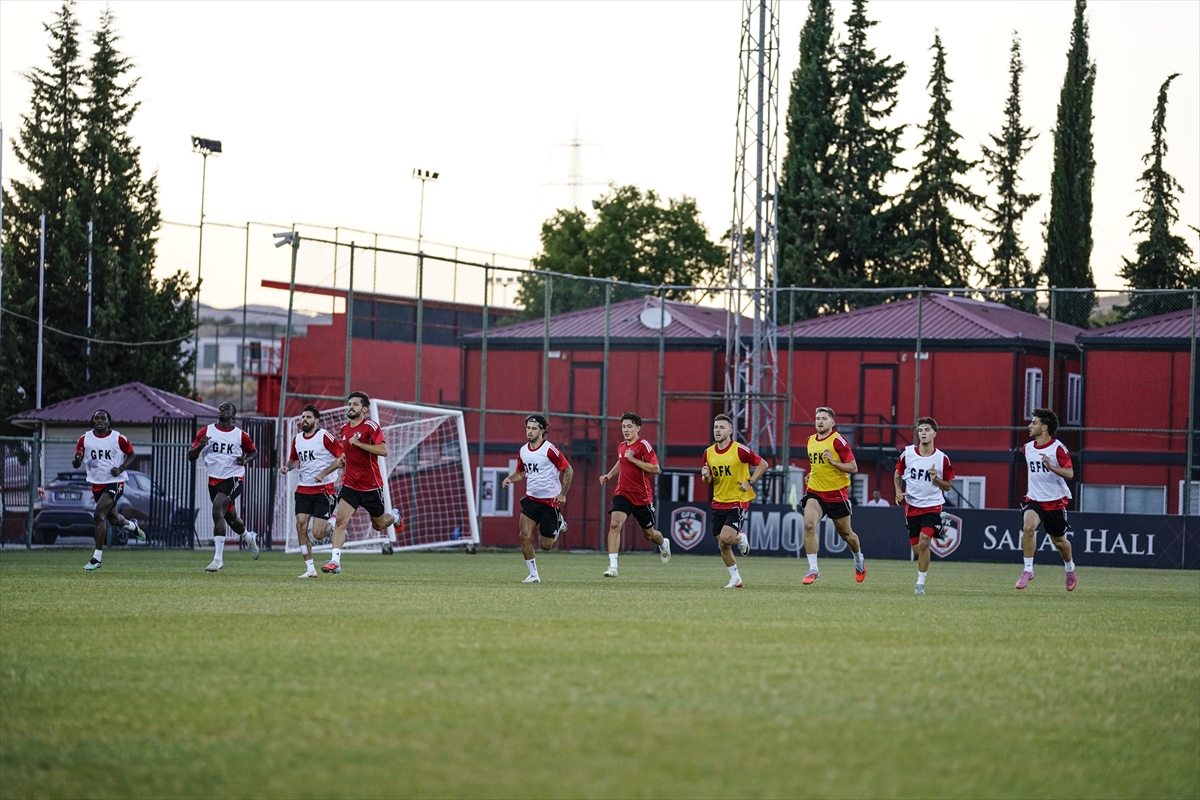 Şampiyonluk Hedefinde Gaziantep FK: Konyaspor Maçı Öncesi Saha Çalışmaları