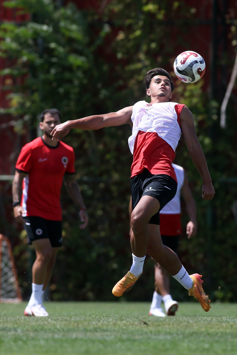 Gençlerbirliği Antalyaspor Maçına Nasıl Hazırlanıyor? Taktikler, Stratejiler ve Detaylar