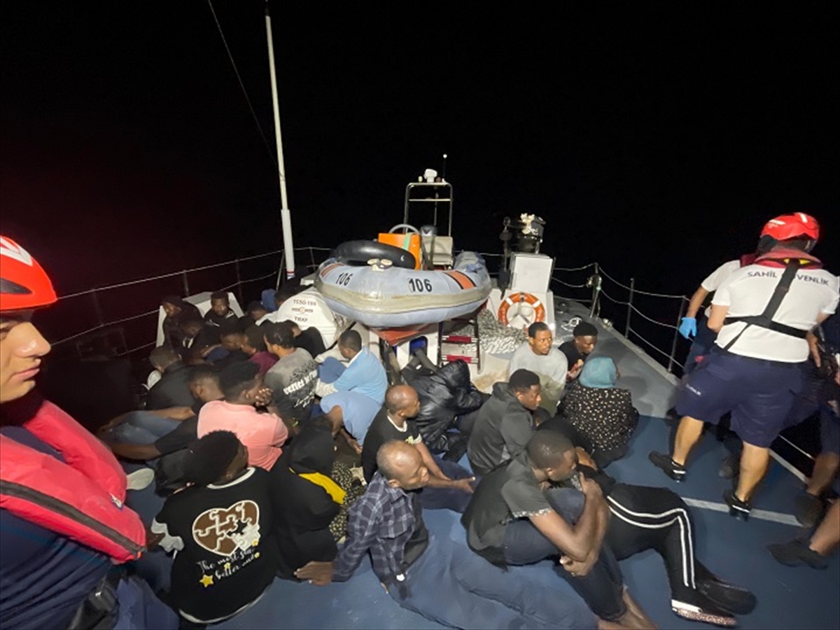 Bodrum'da Umut Yolculuğu Kabusa Döndü: 35 Göçmen Kurtarıldı