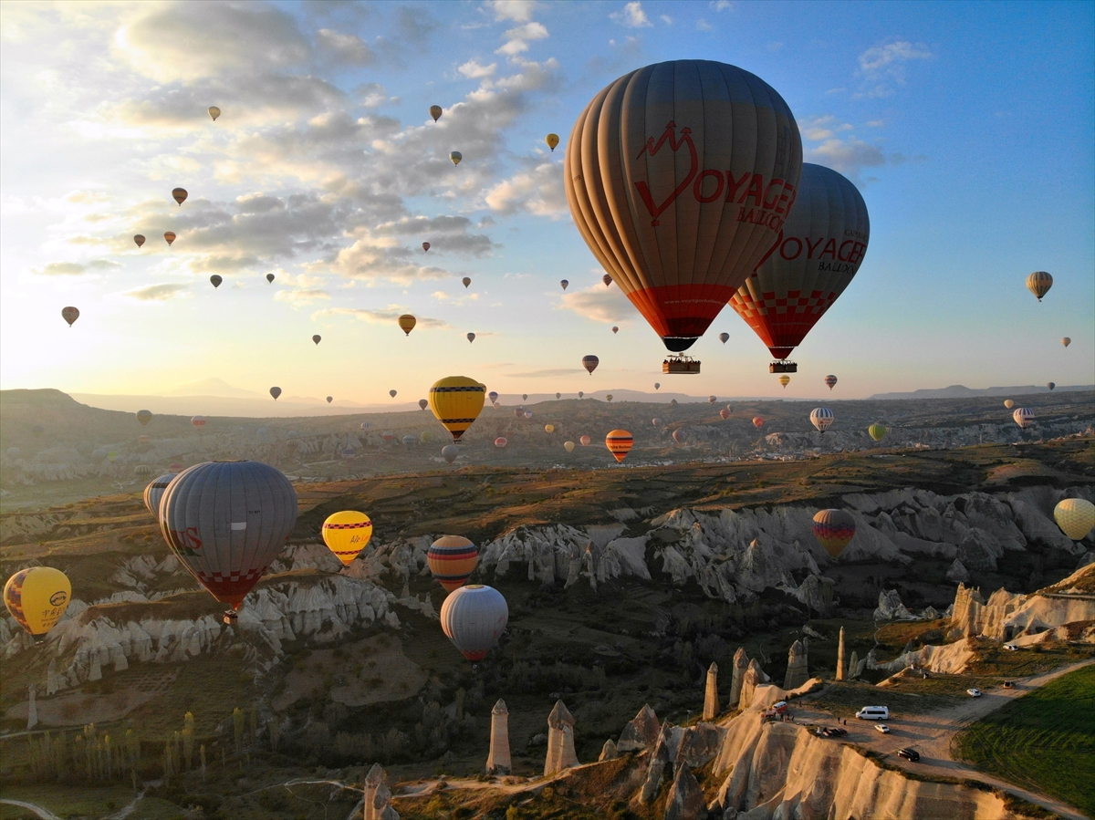 Türk Sıcak Hava Balonları Dünya Turuna Çıkıyor: 11 Ülkeye İhracat