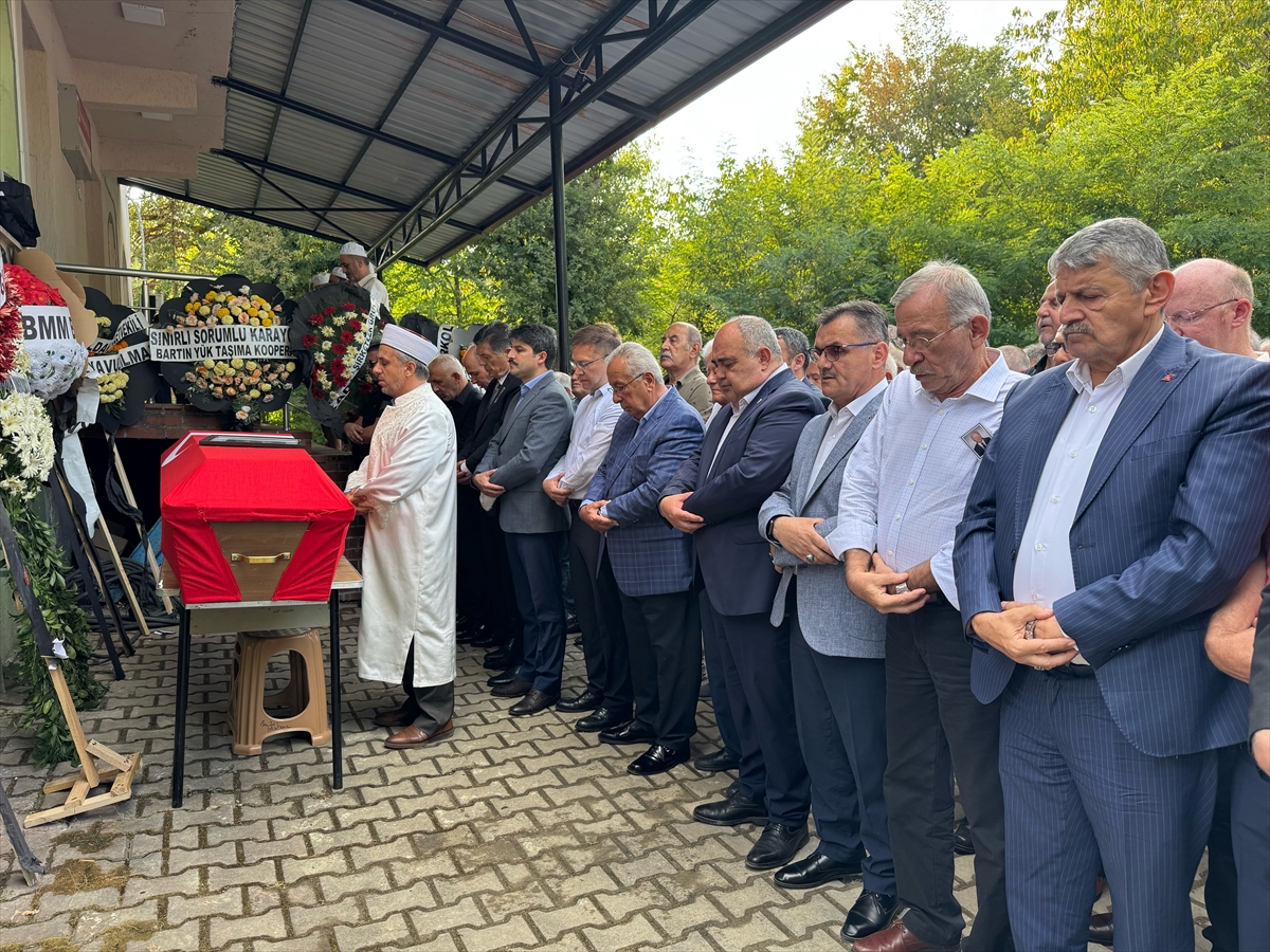Bartın'da Anlamlı Bir Veda: Eski Bakan Hasan Akyol'a Son Görev
