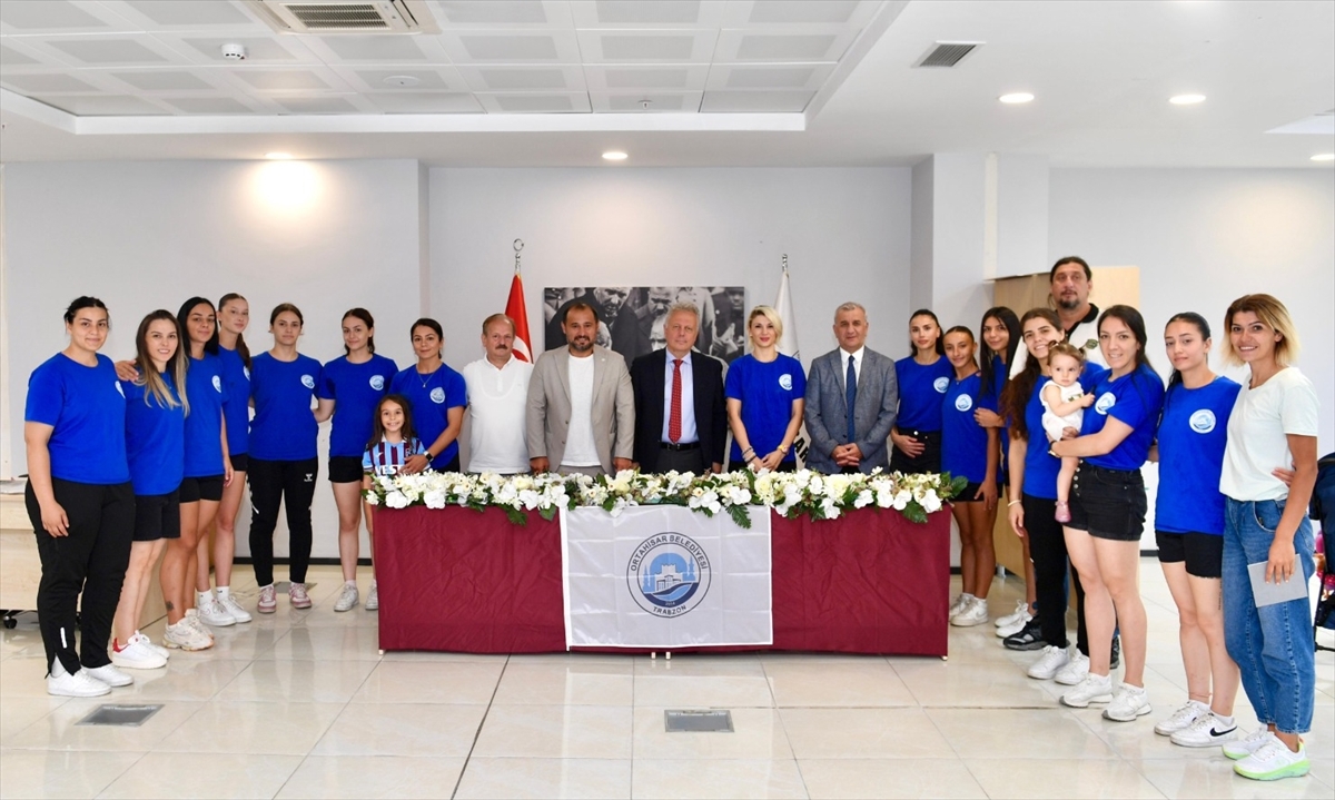 Ortahisar Belediyespor'dan Hentbol Transfer Şovu: 15 İmzayla Gücünü Artırdı