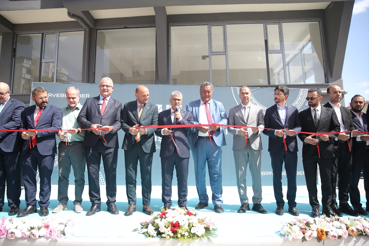 MÜSİAD Genel Başkanı Özdemir'den İddialı Mesajlar: Hedef Daha Büyük Ticaret Hacmi