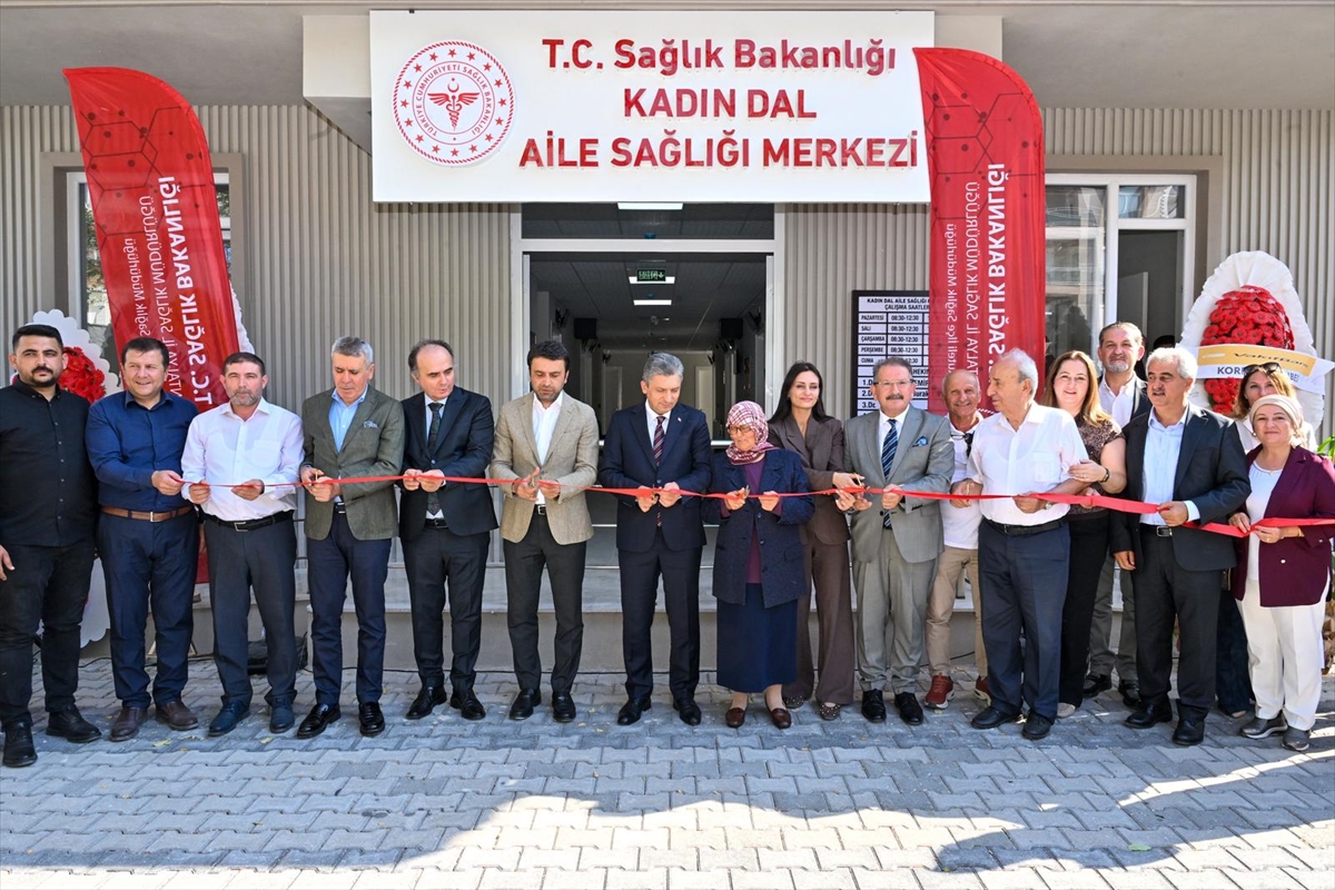 Antalya'da Yeni Aile Sağlığı Merkezi Büyük Bir Katılımla Açıldı