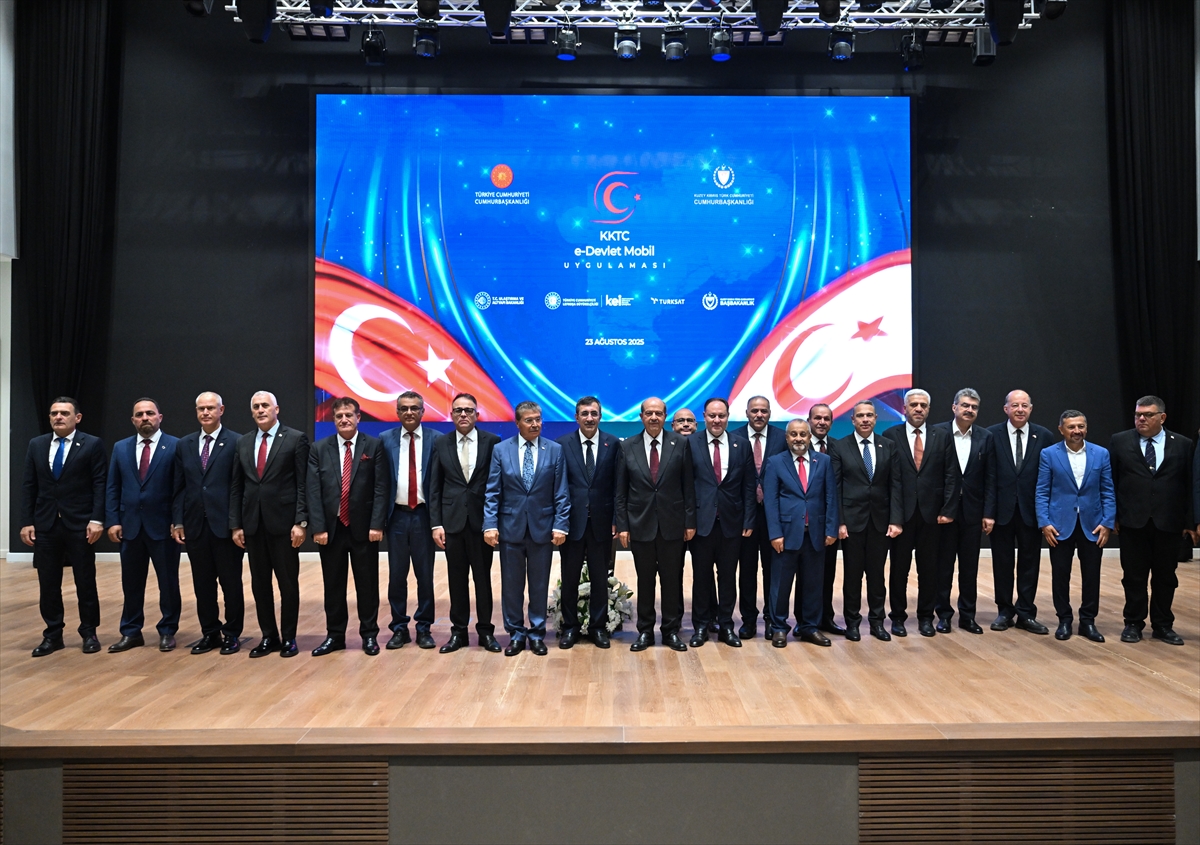 KKTC'de Dijital Dönüşüm Başladı: E-Devlet Mobil Uygulaması Tanıtıldı