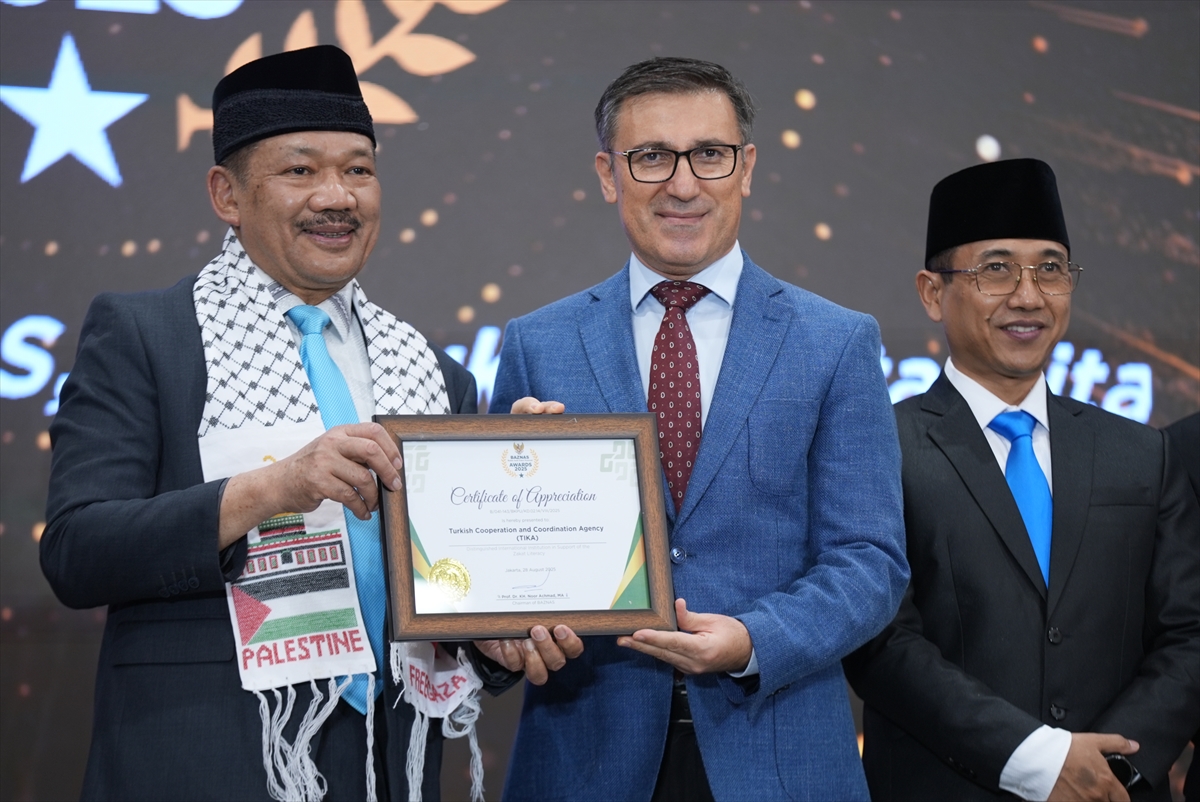 TİKA'nın Endonezya'da Aldığı Uluslararası Ödül Merak Uyandırıyor
