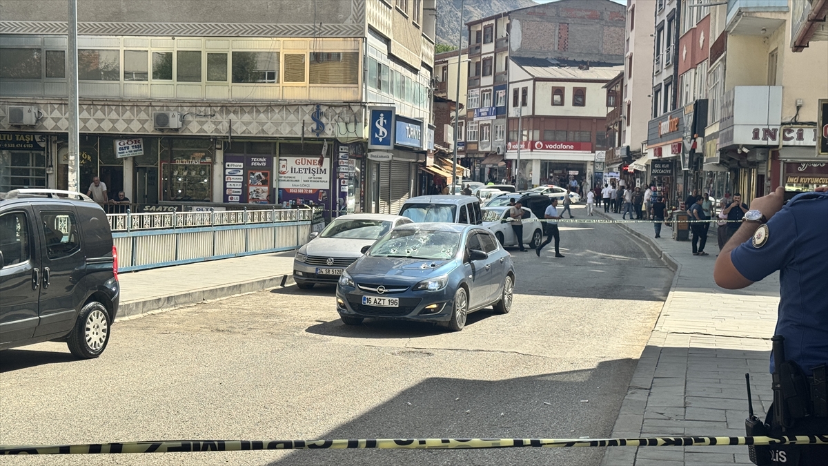 Erzurum'da Şok Eden Silahlı Saldırı Olayı: İki Kişi Yaralandı