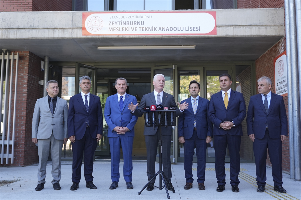 İstanbul'un Eğitim Seferberliği Hız Kesmeden Devam Ediyor