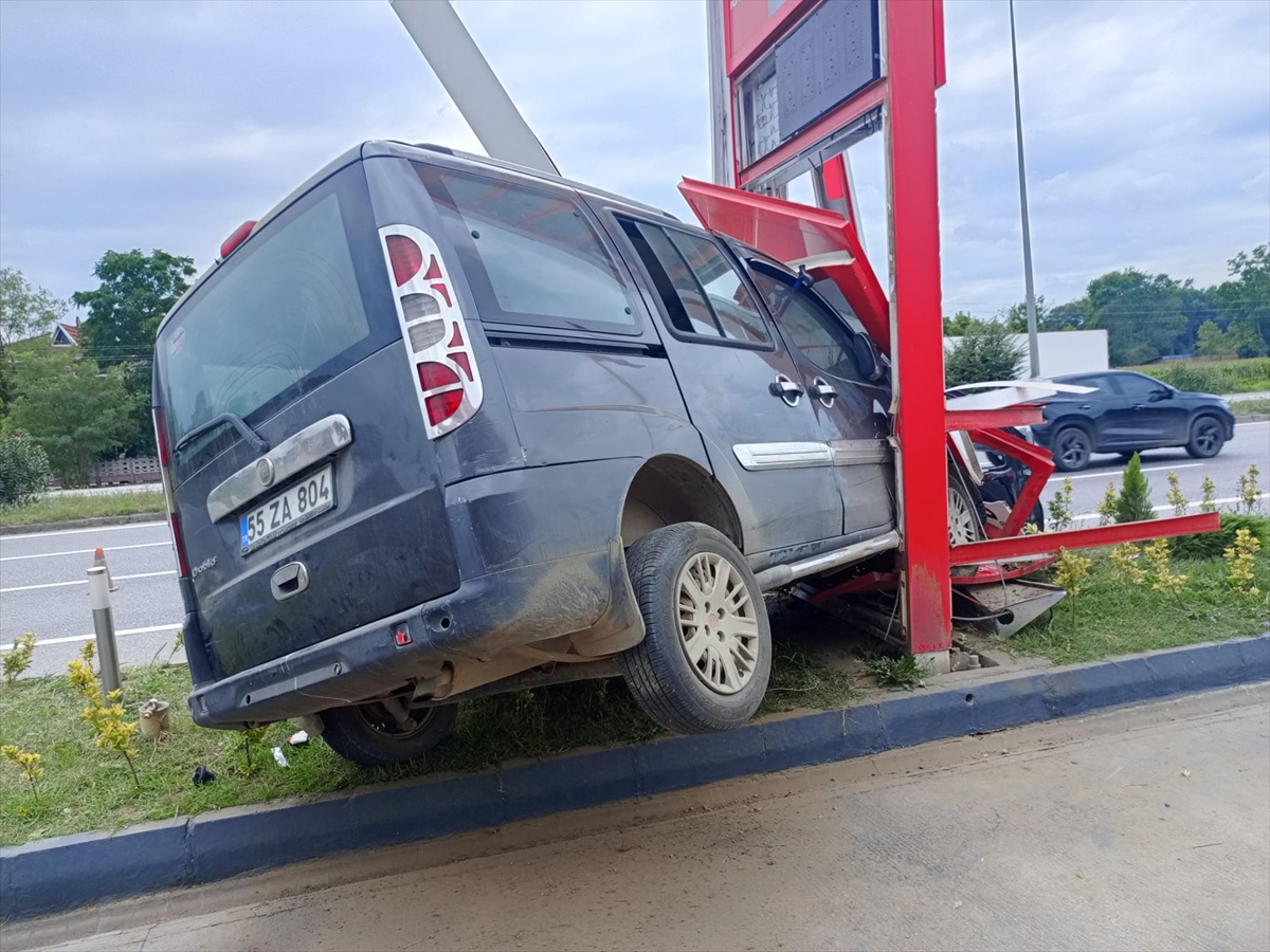 Samsun'da Akaryakıt İstasyonu Kazası Üç Kişiyi Hastanelik Etti